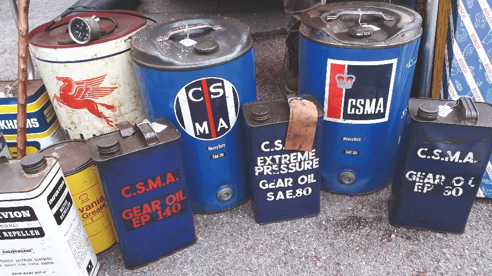 CSMA branded oil cans